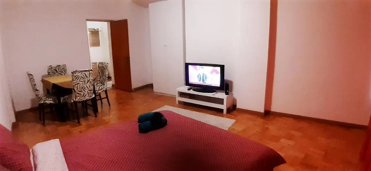 בוקרשט Old Town Super Suites Plus