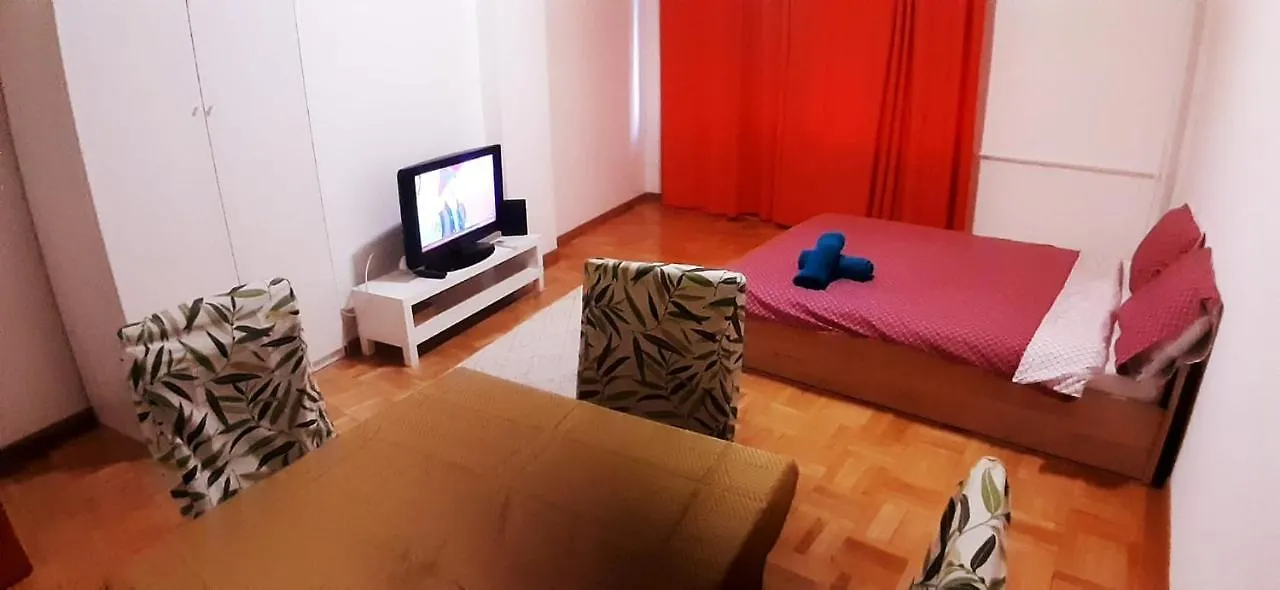 בוקרשט Old Town Super Suites Plus 0*,